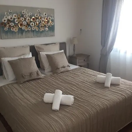 Ellea Villa *